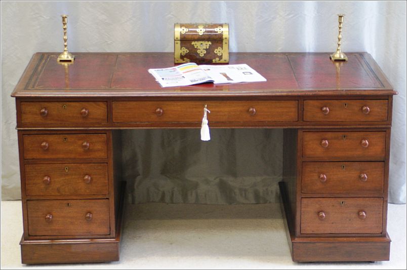 2065 Antique Early Victorian Pedestal Desk (1)